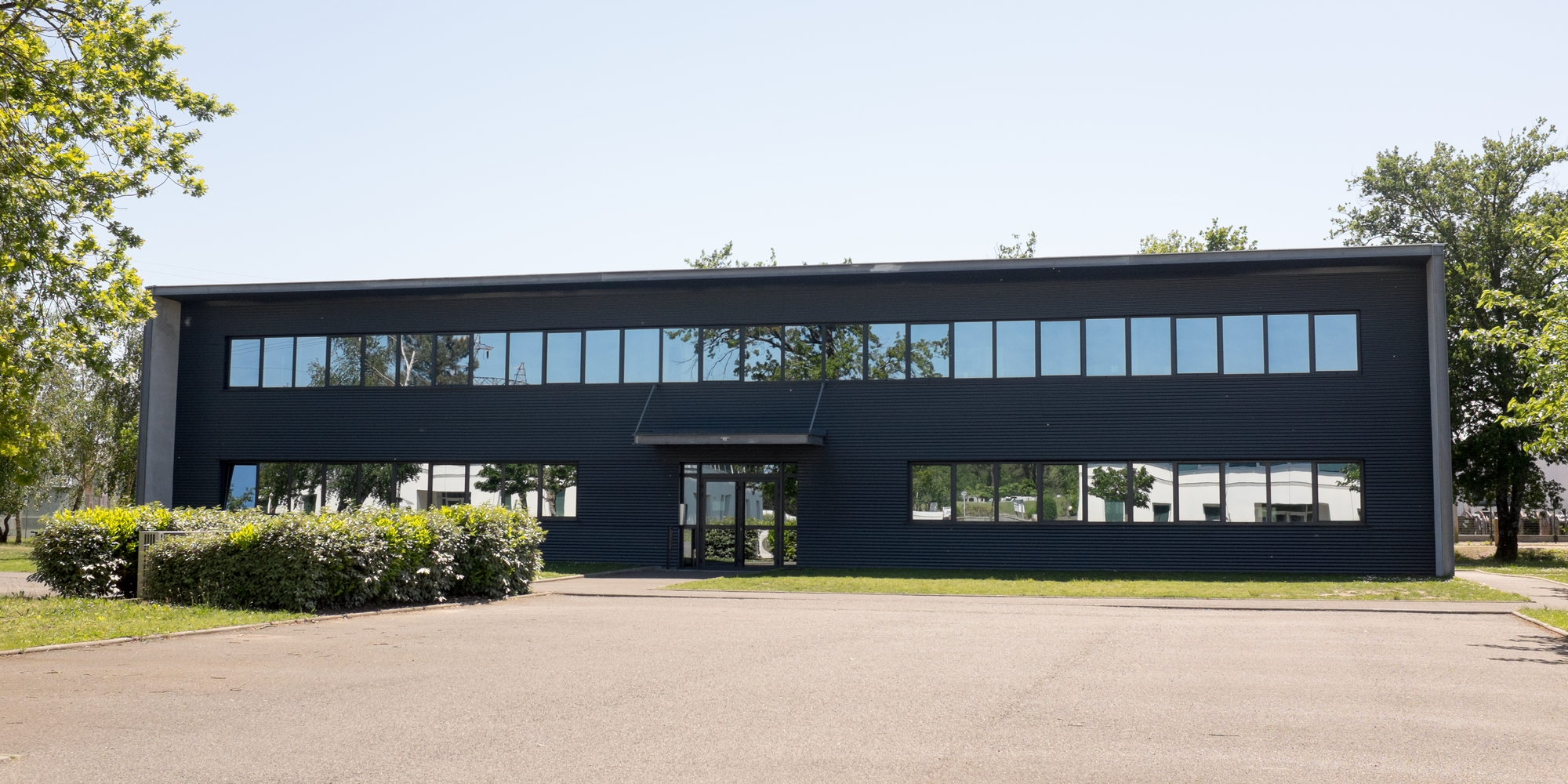 Large and modern office building - business building